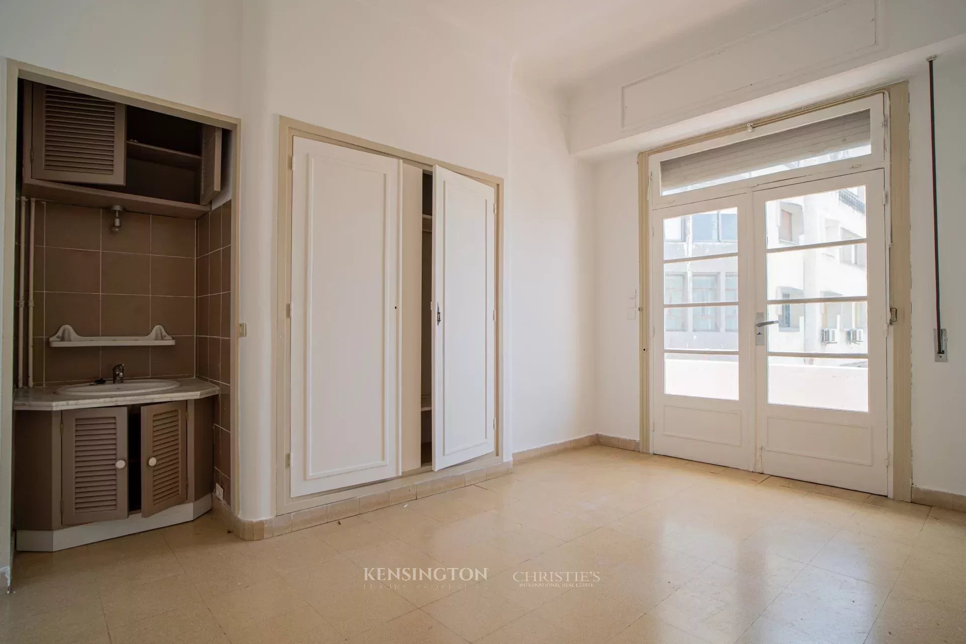 Apartment 90000 in Tangier, Morocco
