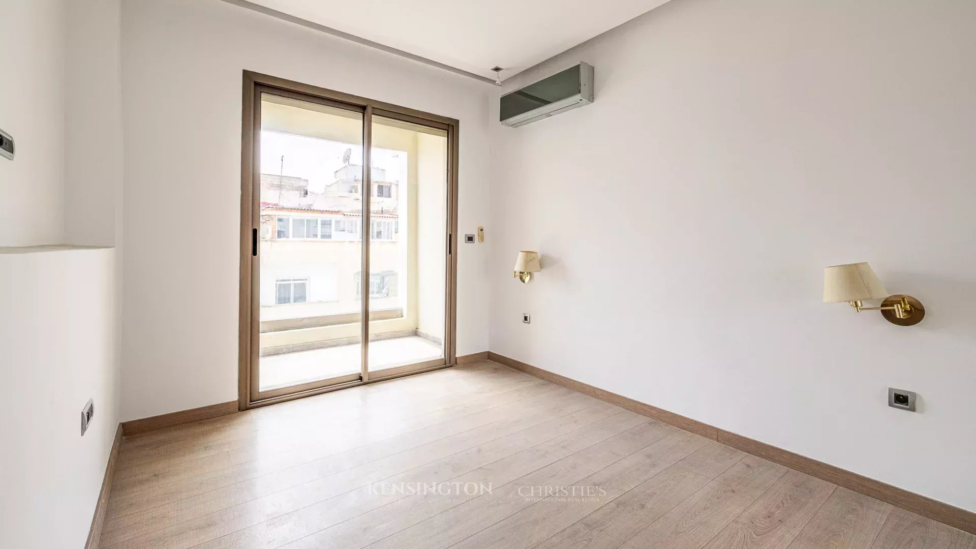 Exceptional Apartment Close to City Center – Casablanca in Casablanca, Morocco