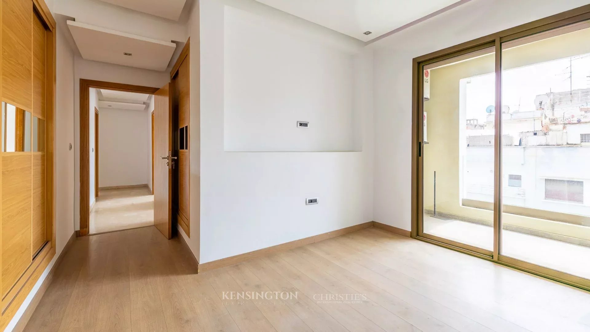 Exceptional Apartment Close to City Center – Casablanca in Casablanca, Morocco