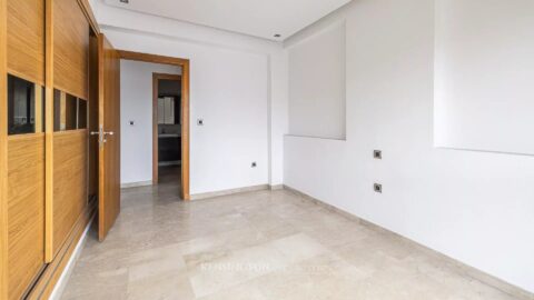 Exceptional Apartment Close to City Center – Casablanca in Casablanca, Morocco