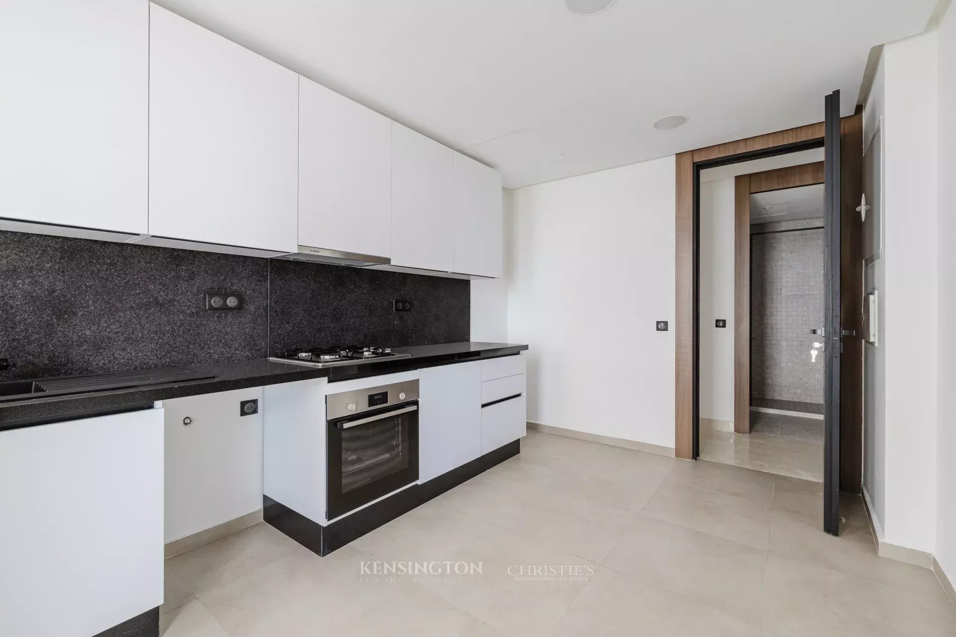 Brand New Luxury Apartment – 159 M² – CFC Casablanca (11th Floor) in Casablanca, Morocco