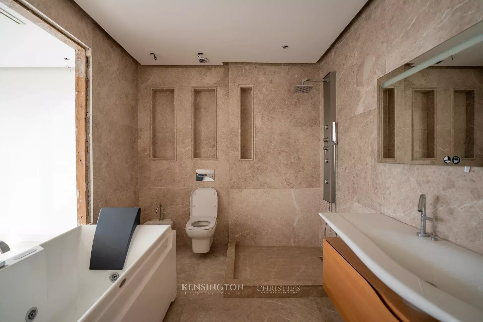 Duplex Marmora in Tanger, Morocco