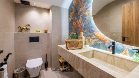EXCEPTIONAL PENTHOUSE FOR SALE – CASABLANCA, GAUTHIER in Casablanca, Morocco
