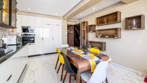 Luxueux Appartement Au Quartier Gauthier in Casablanca, Morocco