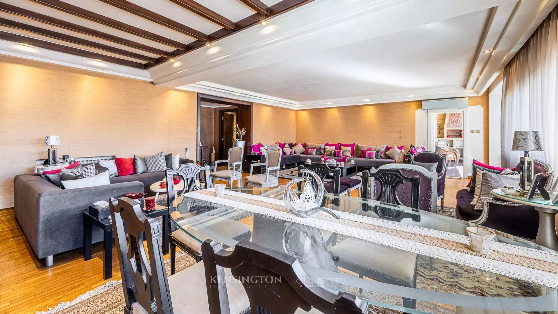 Luxueux Appartement Au Quartier Gauthier in Casablanca, Morocco