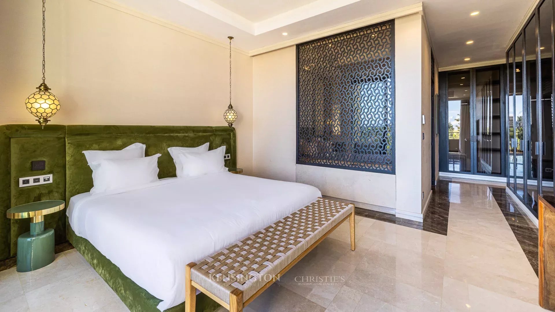 Luxury Penthouse With Private Pool – Four Seasons Residence Marrakech in Marrakech, Morocco