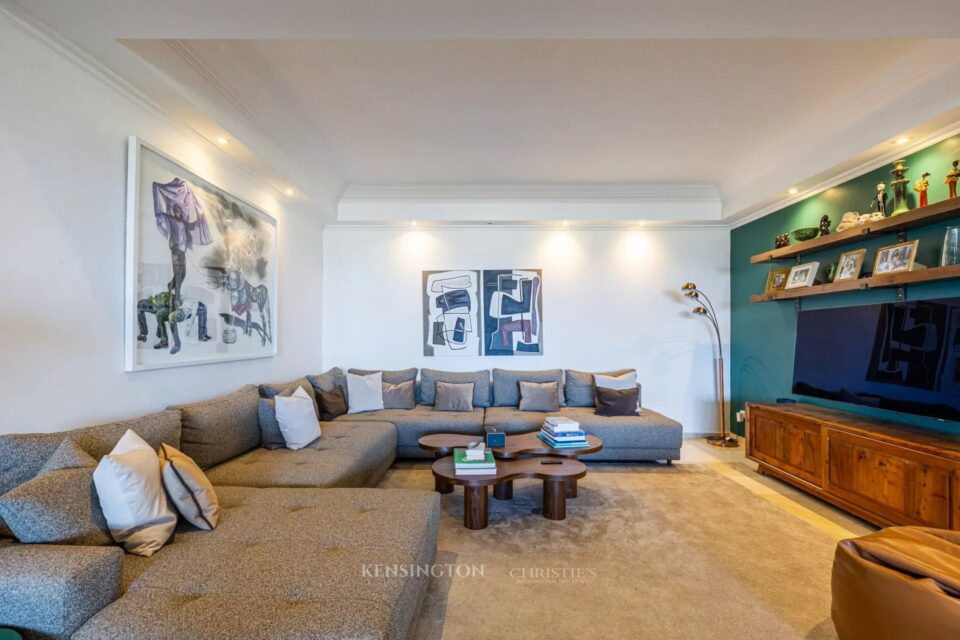 Ocean View Apartment – Ain Diab in Casablanca, Morocco