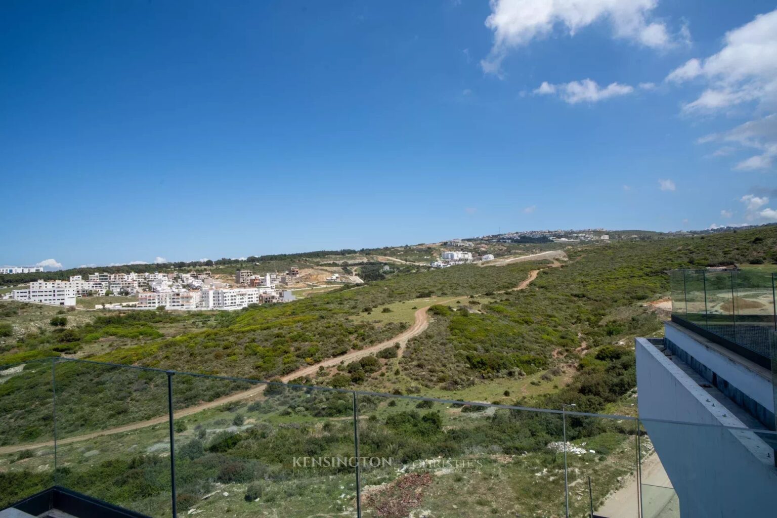 High End Penthouse Apartments With Private Pool And Luxury Finishes Reference: Penthouse Vista