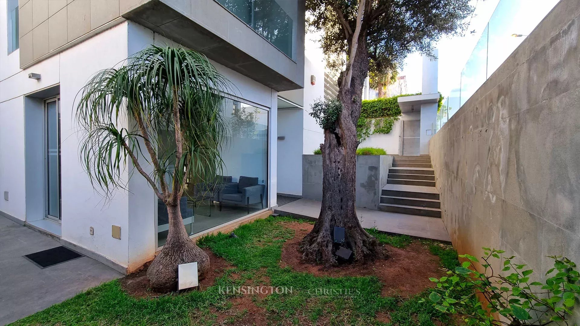 Villa “Work Space” in Casablanca, Morocco