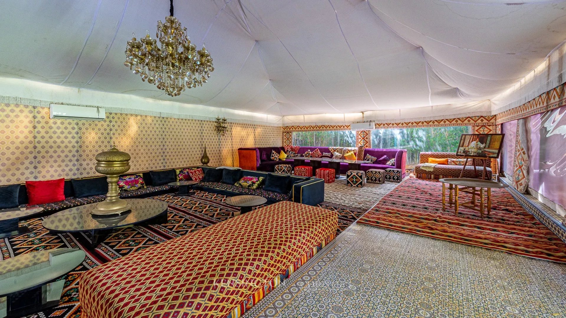 Villa Bella Vista+ Land 5600 M2 Price 12500 Dhs M2 in Casablanca, Morocco