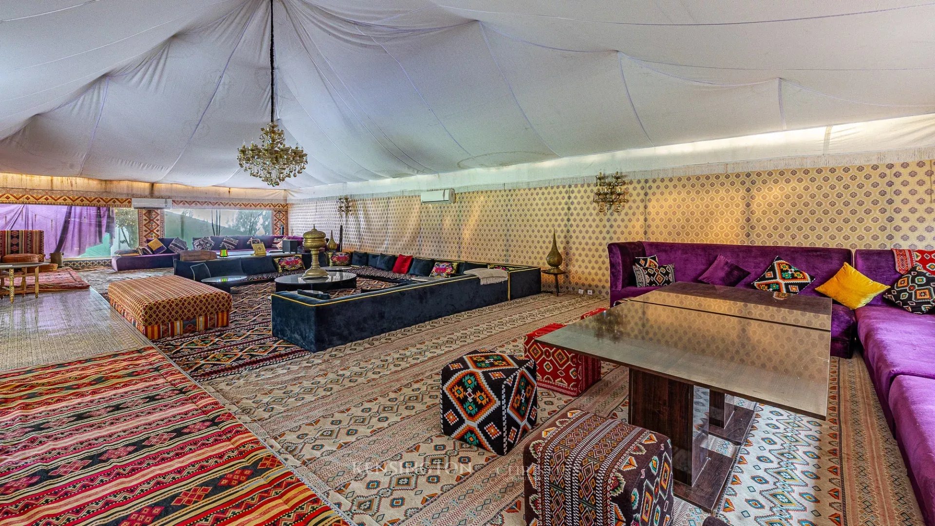 Villa Bella Vista+ Land 5600 M2 Price 12500 Dhs M2 in Casablanca, Morocco