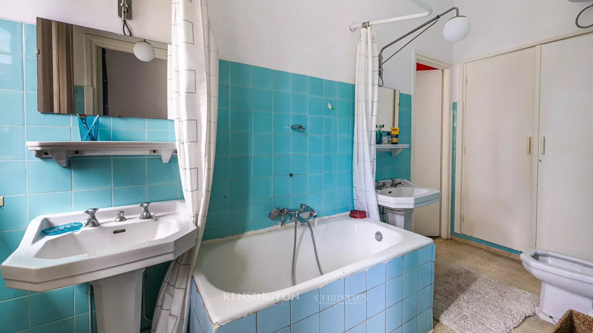 Villa Ile de France: A Modernist Masterpiece by Albert Planque in Central Mohammedia in Mohammedia, Morocco